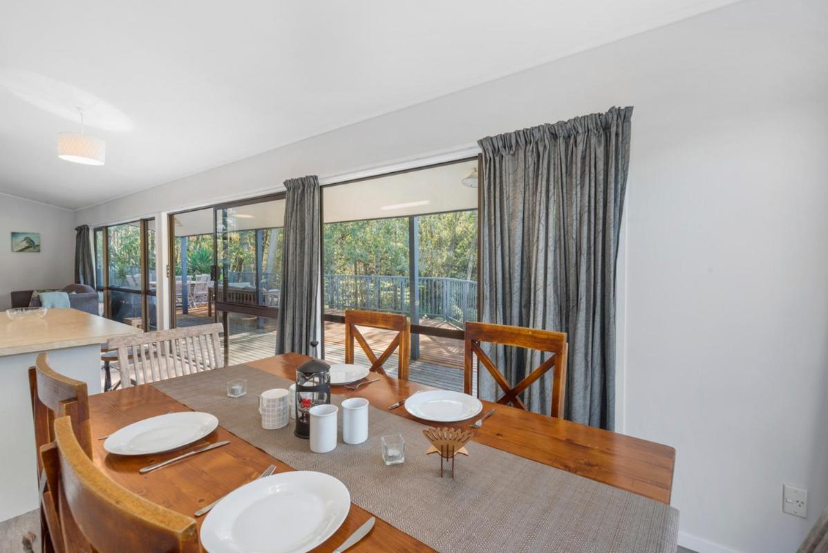 Kereru Retreat - Matakana Holiday Home Exterior photo